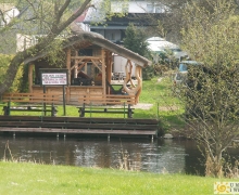 barek_nad_brda_przy_restauracji_wagant